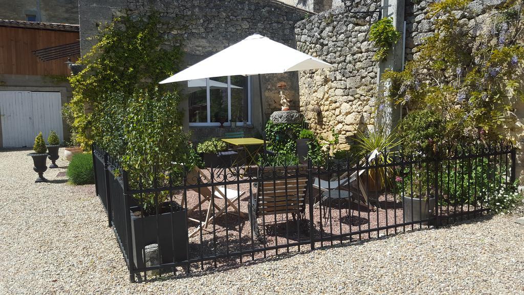 Le Clos Du Presbytere Puisseguin Exterior photo